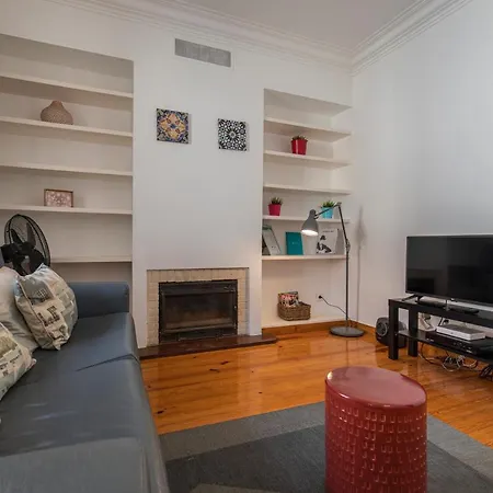 Condessa 2bdr Duplex By Lovelystay * Лиссабон